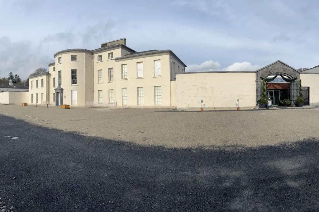 Glencree Air Leilighet Kilmeaden Eksteriør bilde